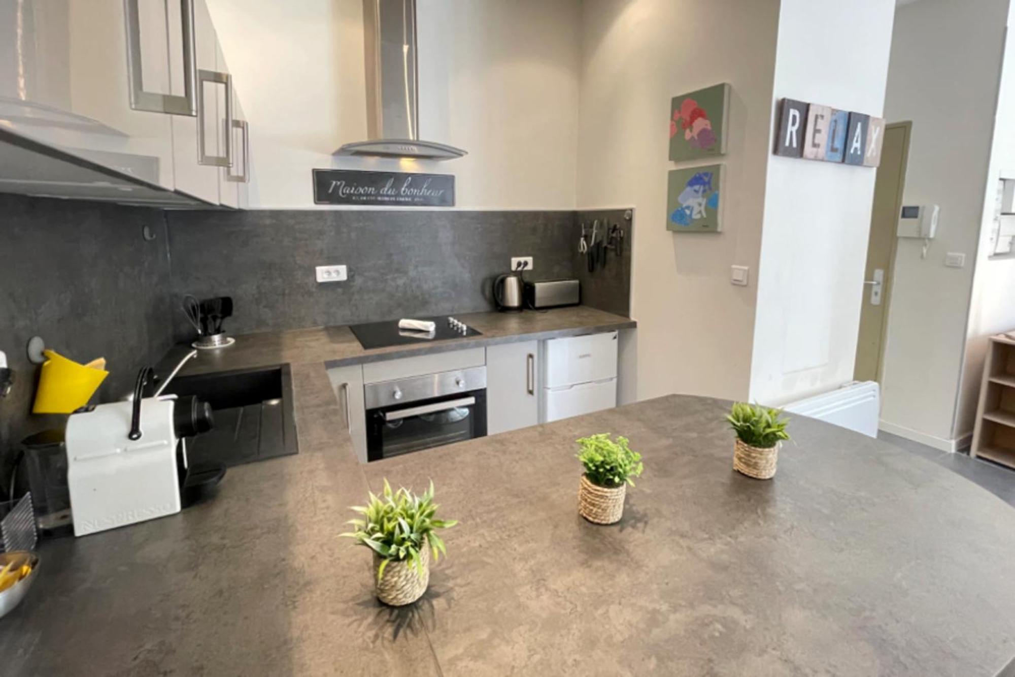 Entre Le Vieux Port Et Le Panier Apartment Марсилия Екстериор снимка